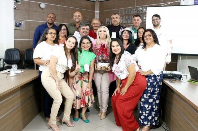 1º Encontro de Vereadoras é celebrado com Palestra &quot;Mulheres com Expressividade na Política&quot; em Petrolândia-PE