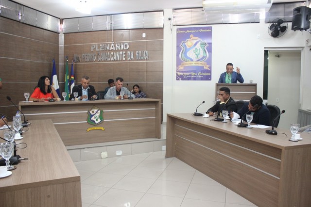 Vereadores realizam quinta Sessão Ordinária no exercício de 2023